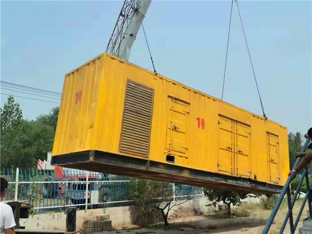 河东300KW柴油发电机组油耗是多少？