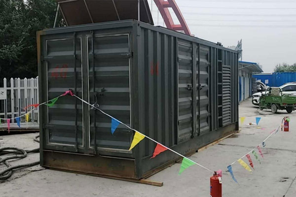 河东发电机租赁空气滤清器多久更换一次?